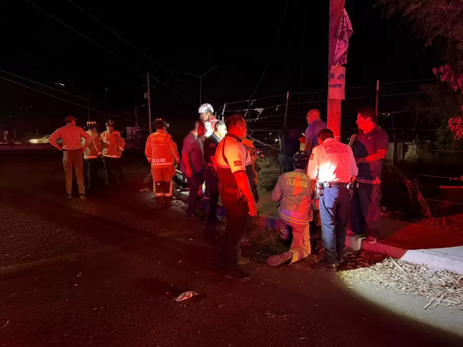 5 muertos y 17 heridos deja choque en el 2000 entre "Azul y Blanco" con un particular