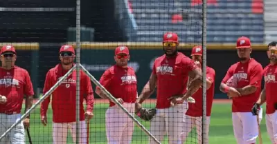 Diablos Rojos van contra Pericos