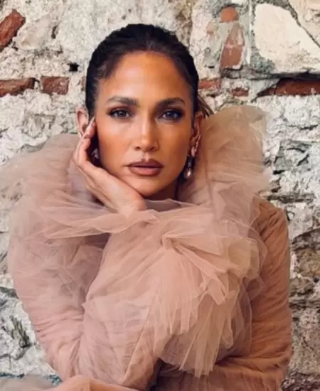 Jennifer Lopez