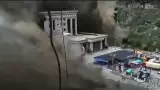 Muro de lodo y agua devora la frontera Nepal-China; hay 31 muertos y casi 400 de