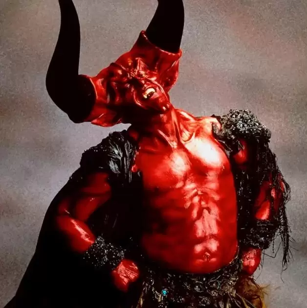 El Señor de la Oscuridad en Legend