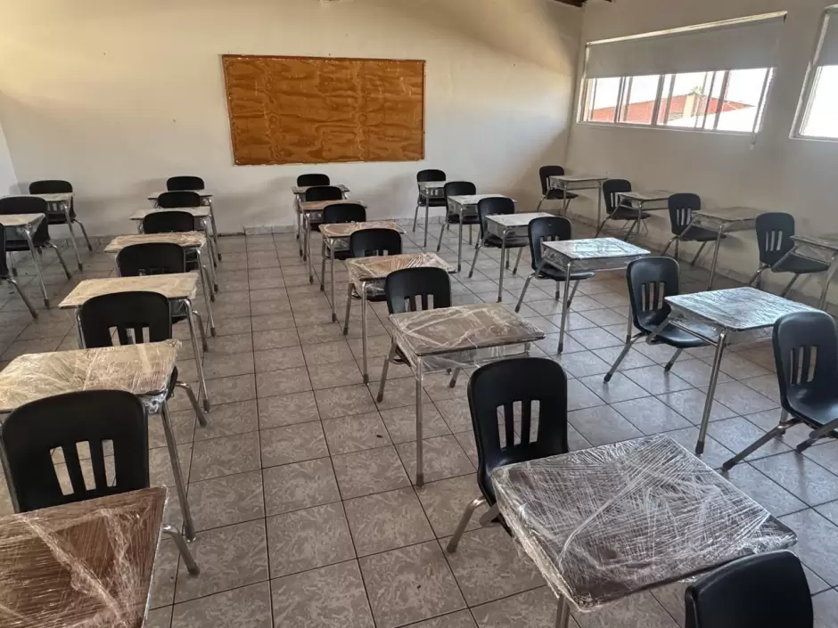 Preparan regreso a clases.