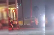 Camioneta queda volcada en Tijuana y conductora aprovecha para posar en las fotos
