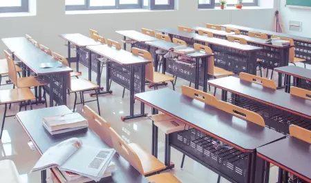 sal�n de clases, estudiantes, escuelas