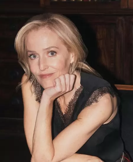 Gillian Anderson