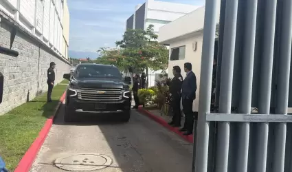 Familia de Claudia Tacoronte llega a Morelos para recoger su cuerpo