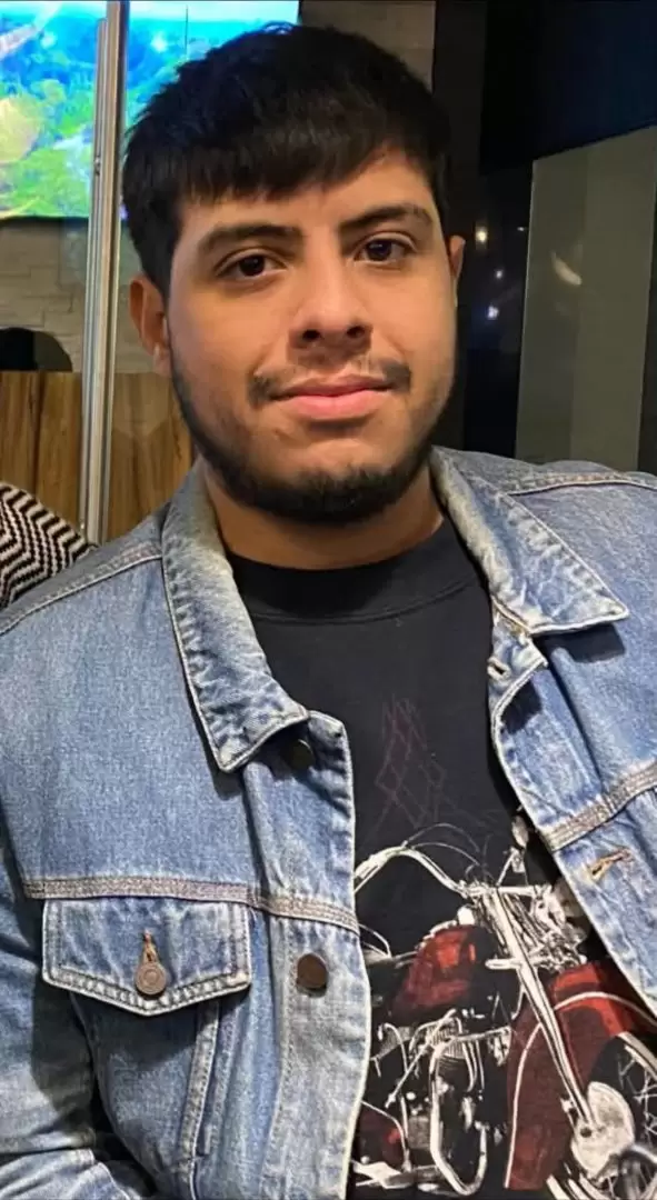 Familia busca a joven desaparecido en Villa Fontana.