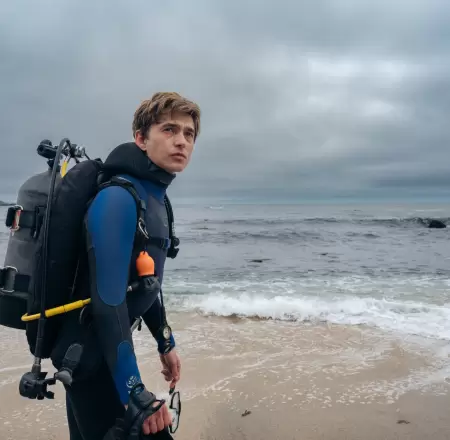 'La ca�da de la ballena', el nuevo thriller de supervivencia que estrena el 15 d
