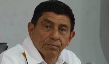 Salom�n Jara Cruz, gobernador de Oaxaca