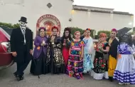 Invita Claudia Agat�n a participar en el Segundo Gran Desfile y Concurso de Catrines y Catrinas
