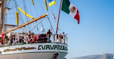 Invita Claudia Agat�n a visitar el Buque Escuela Cuauht�moc en Ensenada
