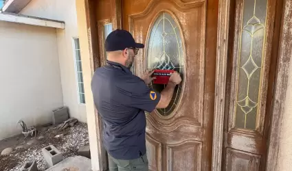 Supervisi�n por derrumbes en camino de Er�ndira