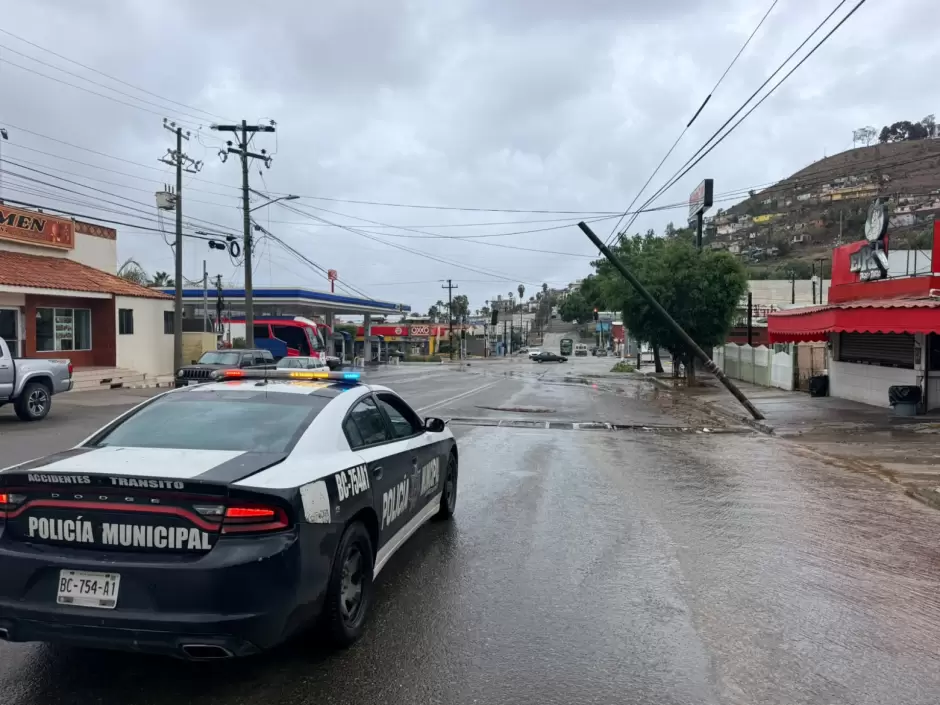 Gobierno de Claudia Agatón mantiene operativos por tormenta Rachel; reportan inundaciones y 25 colonias sin luz