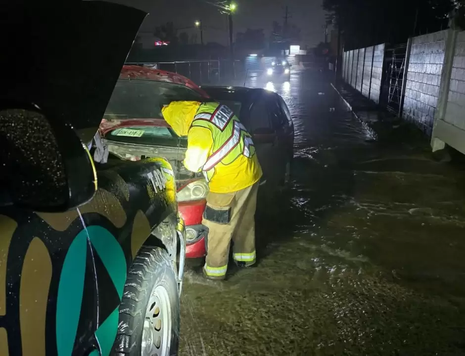 Gobierno de Tecate realiza operativos para proteger a las familias ante las lluvias
