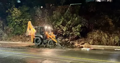 Gobierno de Tecate realiza operativos para proteger a las familias ante las lluv