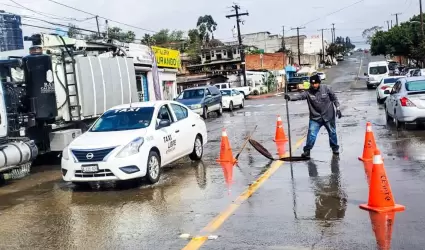 CESPT atiende efectos de las lluvias con desazolve, limpieza e inspecciones