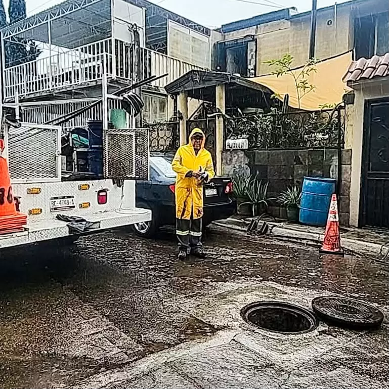 CESPT atiende efectos de las lluvias con desazolve, limpieza e inspecciones