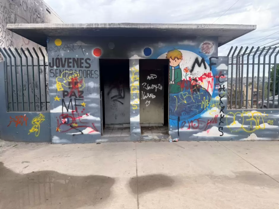 Recupera SSPCM canchas deportivas y recolecta 300 kilos de basura en la colonia Tres de Octubre