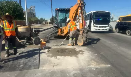 CESPM repone brocales y tapas de pozos de visita en carretera a San Luis