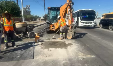 CESPM repone brocales y tapas de pozos de visita en carretera a San Luis