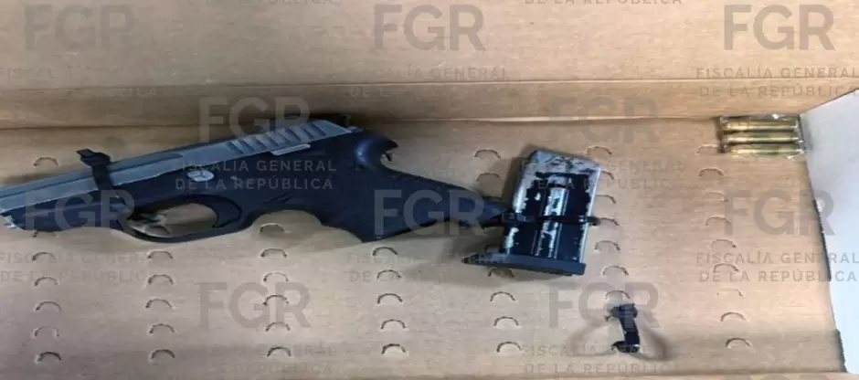 Vinculan a proceso a dos hombres detenidos con drones y una pistola en Tijuana