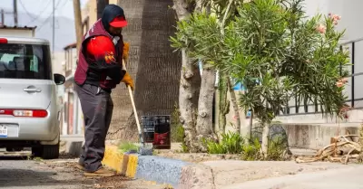 Operativos para cancelar estacionamientos exclusivos vencidos o no autorizados