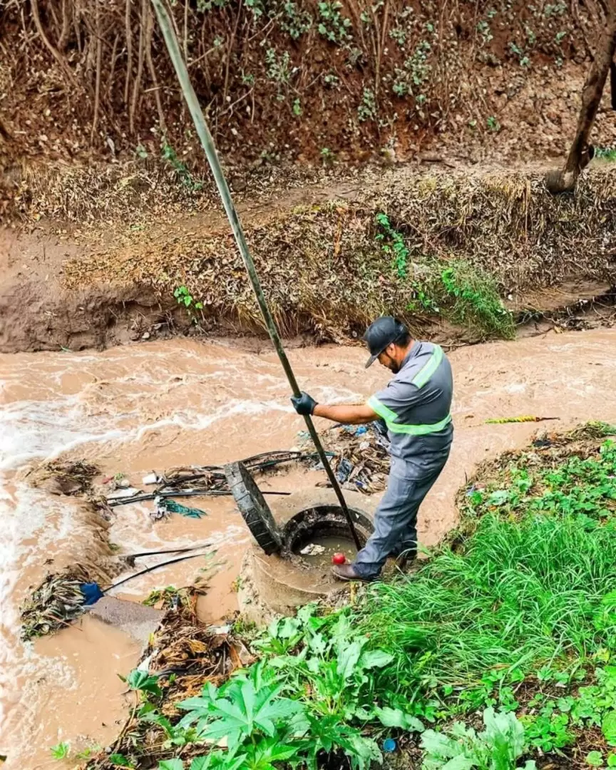 Exhorta Secretaría de Medio Ambiente a no tirar basura para prevenir inundaciones en Tijuana