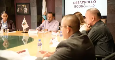 Sesiona Gabinete sectorial de desarrollo econ�mico en Baja California