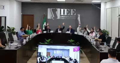 Celebra IEEBC su 18.� sesi�n extraordinaria