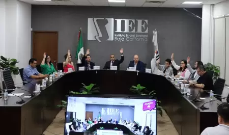Celebra IEEBC su 18.� sesi�n extraordinaria