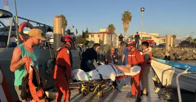 Evac�an a mujer de 34 a�os de un crucero por posible apendicitis en Ensenada