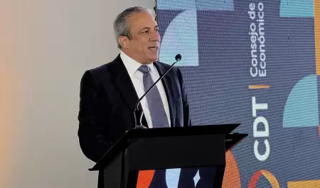 Asume Aram Hodoy�n presidencia del CDT
