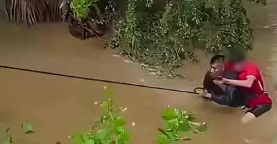 Rescatan a menor