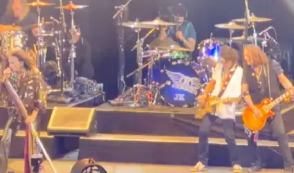 Johnny Depp junto a Aerosmith